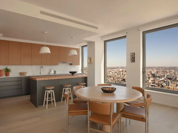 8 South 4th Street image 8 of 29