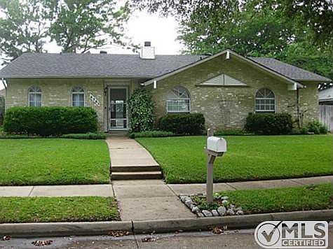 1st image of 4701 Sprucewood Ln