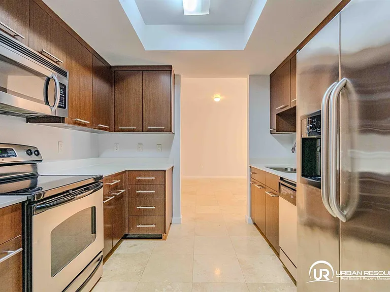 300 Majorca Ave #Penthouse 403 — Photo 18