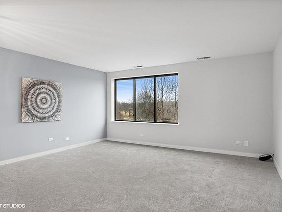 3rd image of 425 Walnut Creek Ln Unit 1507