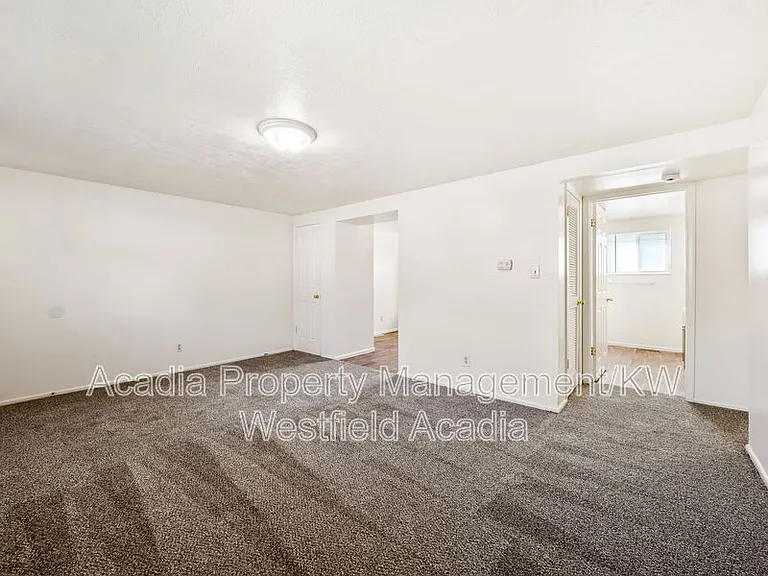 255 E 500 N #255 — Photo 7