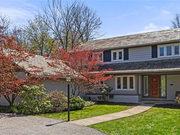 22350 Shaker Blvd, Shaker Heights, OH 44122