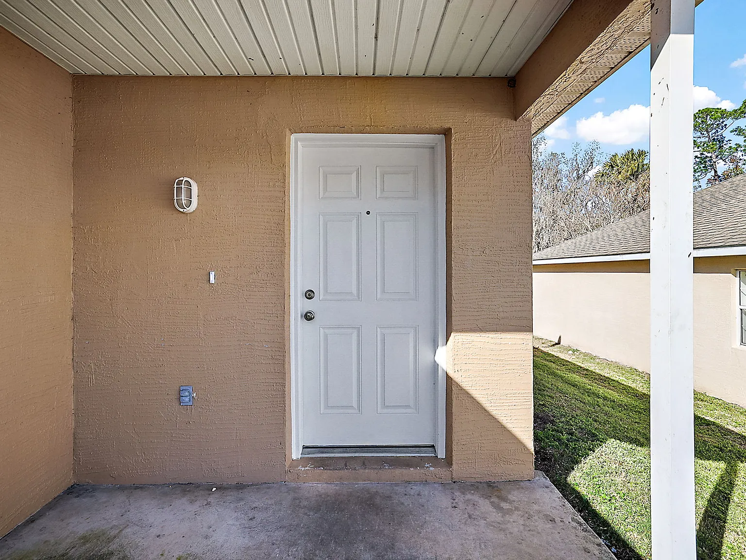517 Paulling Drive - 1 — Photo 2