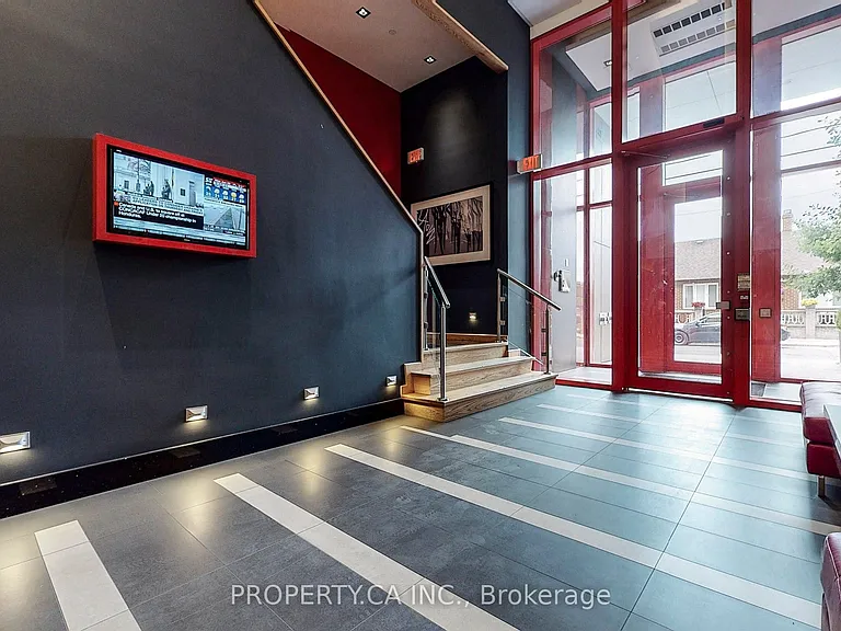 205 Manning Ave #403 — Photo 10