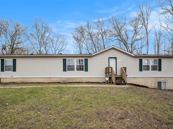 3274 W Kirby Rd, Battle Creek, MI 49017
