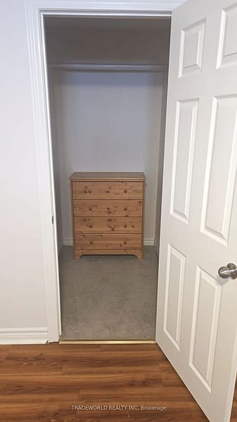 Aurora House for rent - 2 Bedrooms — photo 4