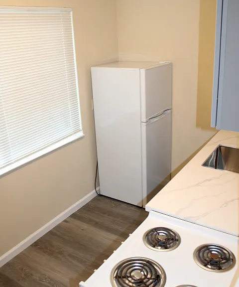 2029 Nevin Ave — Photo 6