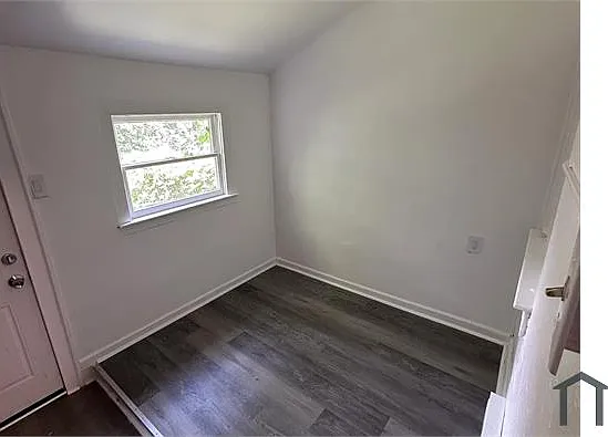 485 Potterton Hts — Photo 7