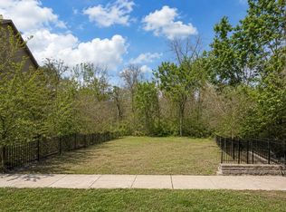 2820 Burlington Ave, Lisle, IL 60532
