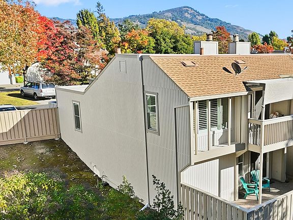 2nd image of 2024 Knolls Drive