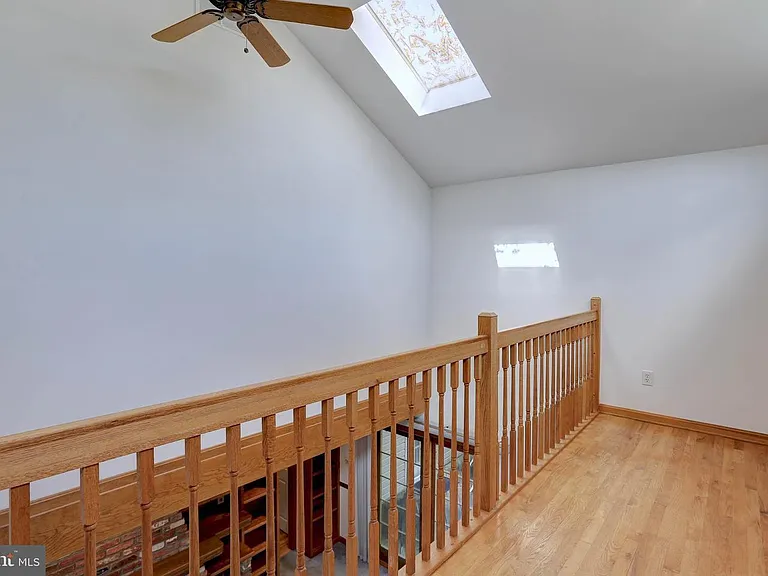 16114 Jerald Rd #2 — Photo 4