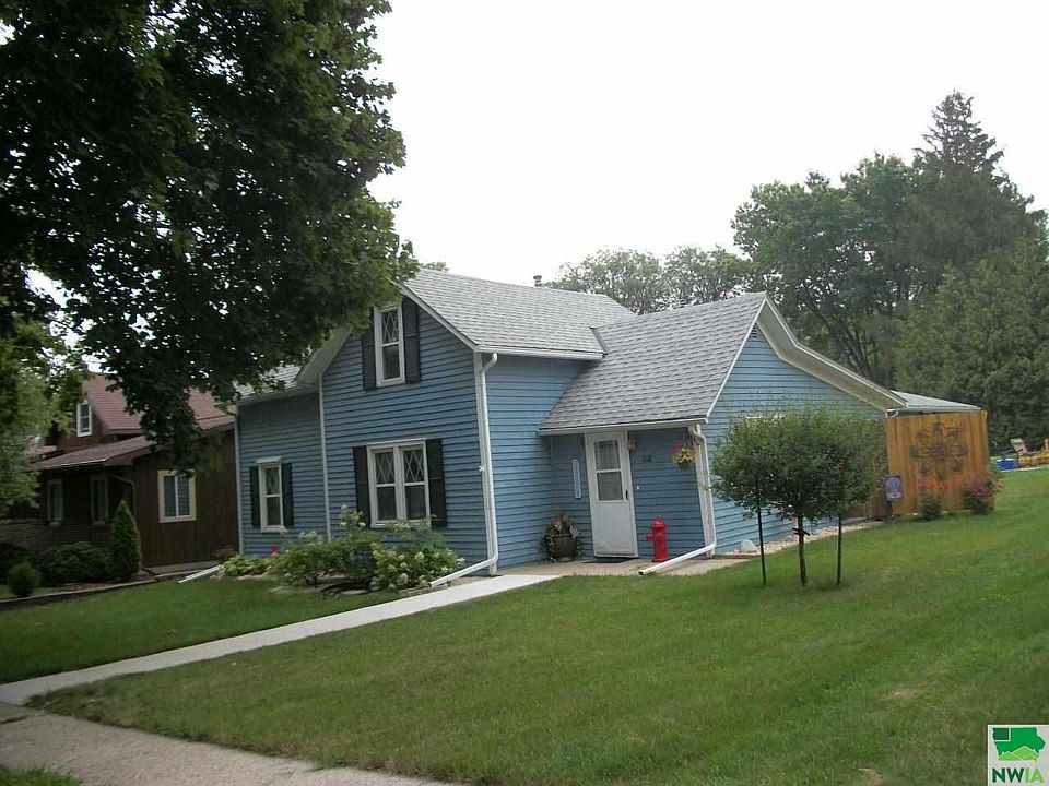 2nd image of 308 Willow St