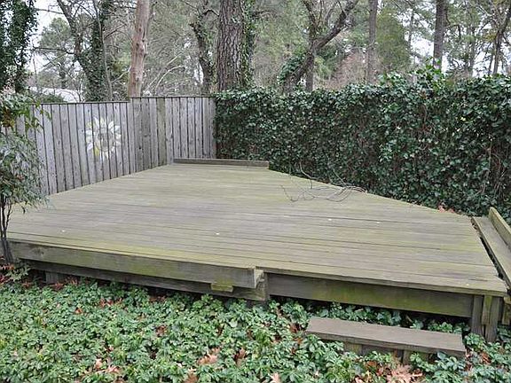 5th image of 1620 E Bayview Blvd