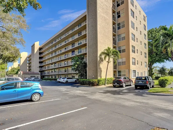 4550 NE 18th Ave #506, Pompano Beach, FL 33064