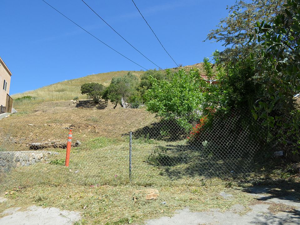 1st image of 11160 Tujunga Canyon Blvd