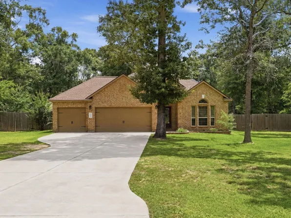 9217 Silver Back Trl, Conroe, TX 77303
