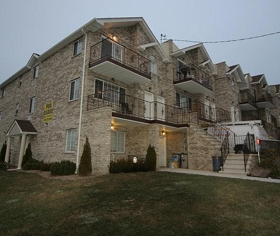 Corner Property - 2901 Schurz Avenue
