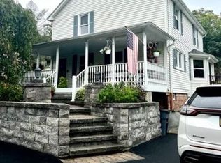2 Park Ave, Sloatsburg, NY 10974