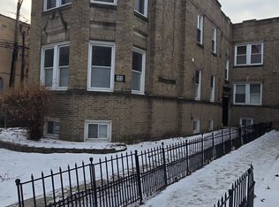 6416 N Campbell Ave #1F, Chicago, IL 60645