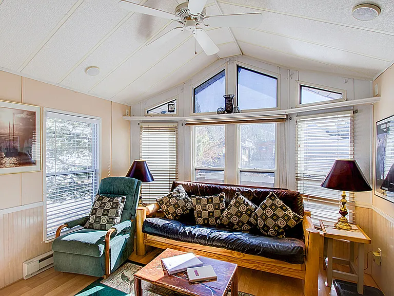 85 Revett Dr #84 — Photo 8