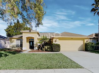 4324 Brandon Ridge Dr, Valrico, FL 33594