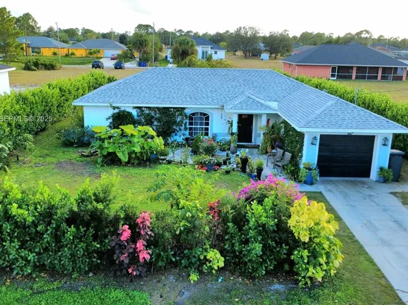 3505 24th St SW, Lehigh Acres, FL 33976