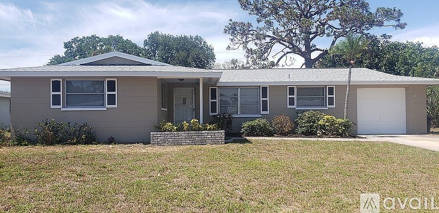 1st image of 2421 Bridgewater Ln