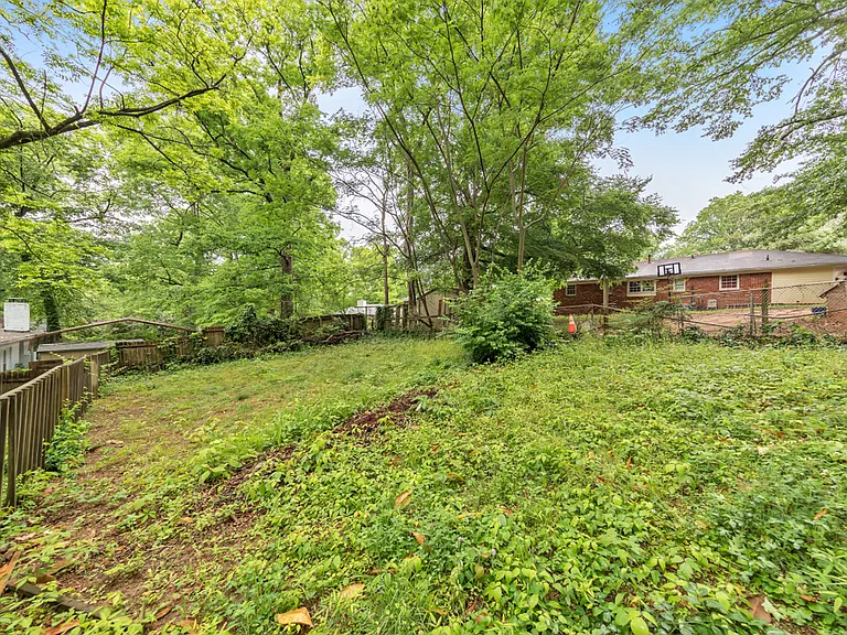 1346 Wichita Dr SW — Photo 34