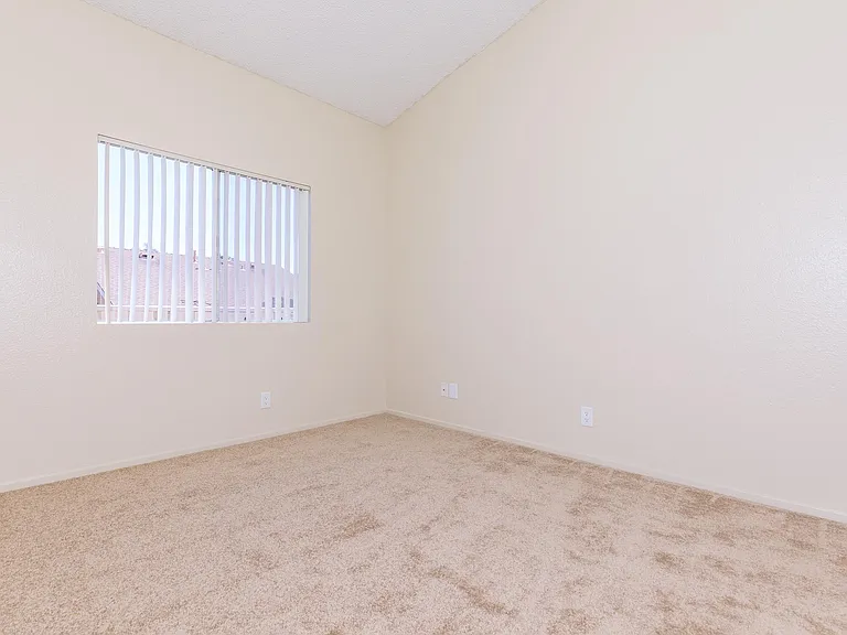Vintage Woods Apartments — Photo 13