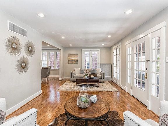 4th image of 7261 Gayola Pl