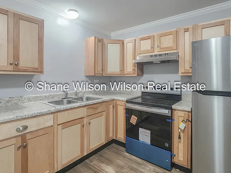41 Sherry Ct #41 — Photo 6