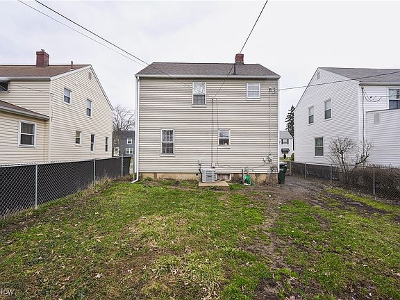 2nd image of 142 Johnson Ave