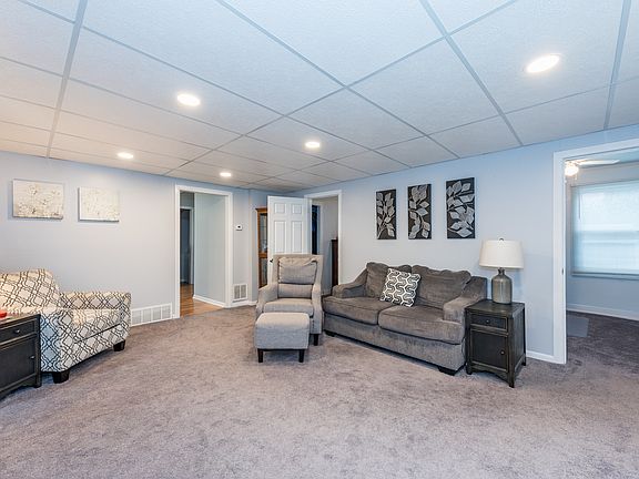 2nd image of 43386 N Forest Dr