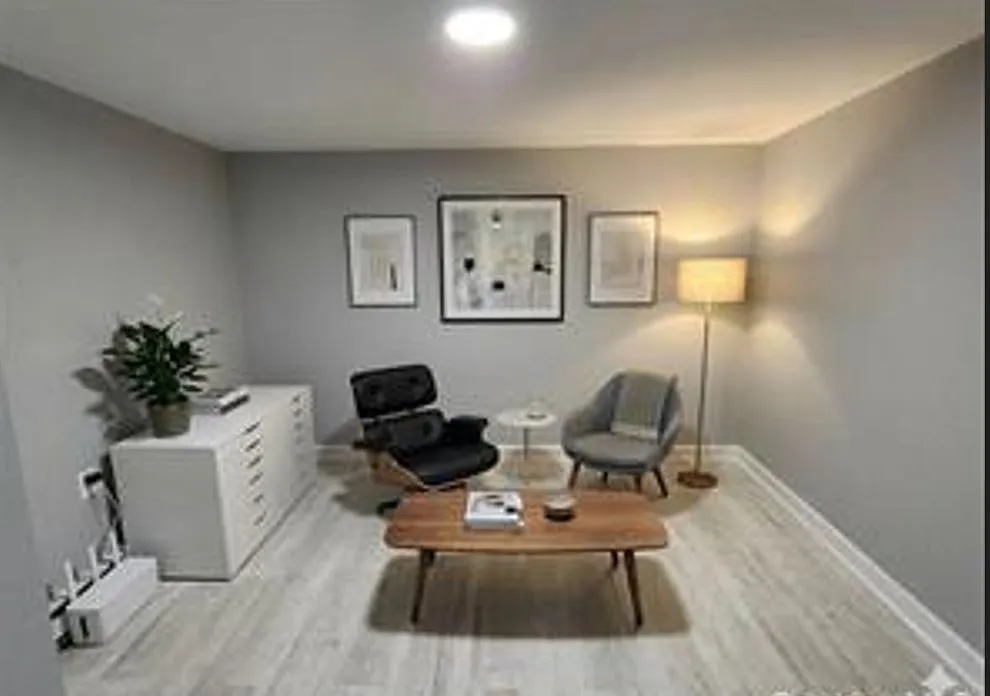 3 bed, 1225 sqft, $3,500 — Photo 4