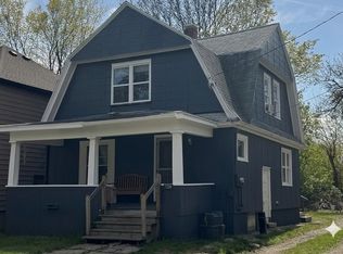 724 Pierson St, Flint, MI 48503