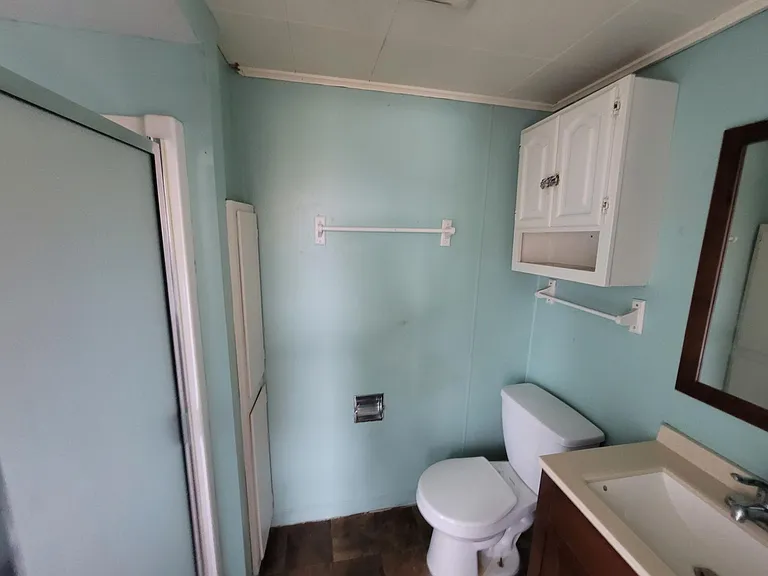 210 W 5th St #2 — Photo 8