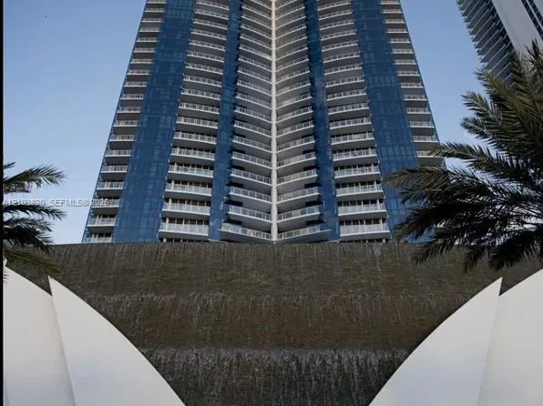 17121 Collins Ave, Sunny Isles Beach, FL