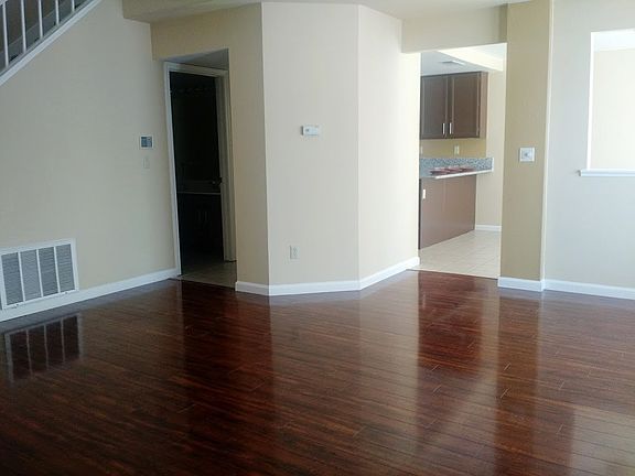 4th image of 4827 Amber Leaf Way