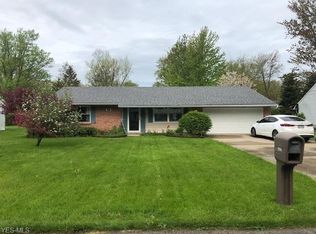 1154 Cloverleigh Dr, Madison, OH 44057