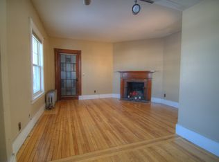 118 Concord St APT 2, Nashua, NH 03064