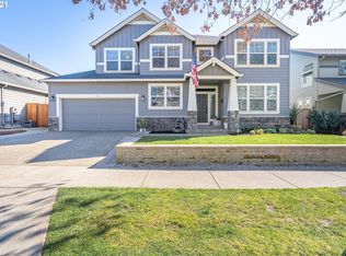 156 N Royal Oak St, Newberg, OR 97132