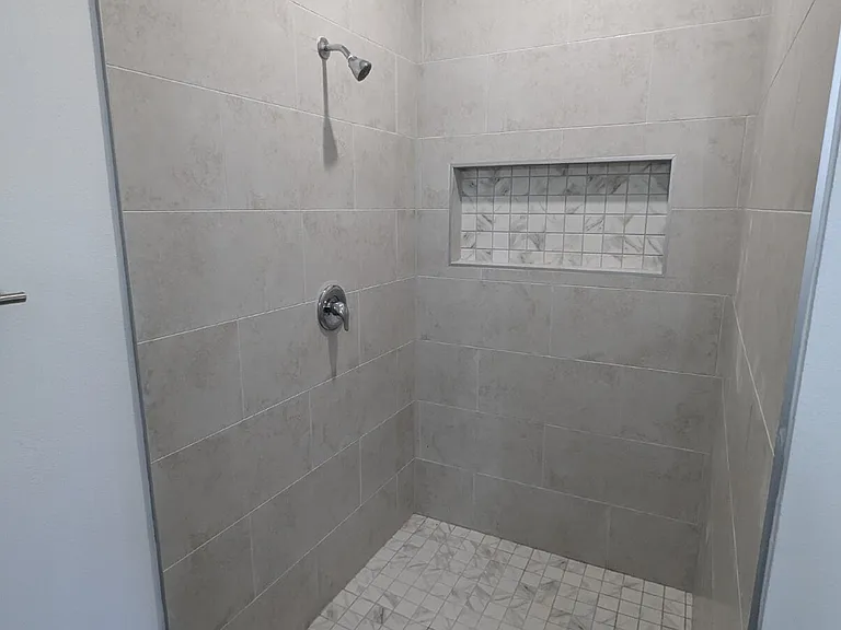 504 Saint Johns Ct — Photo 17