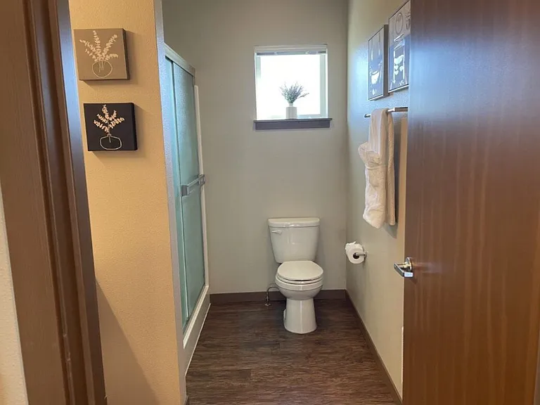 Deer Haven Apartments — Photo 33