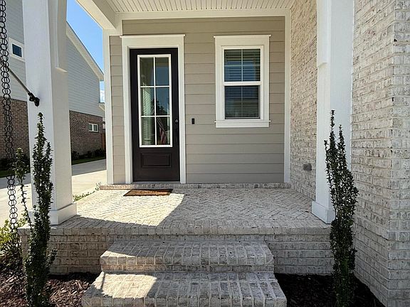 3rd image of 306 Gazelle Ct