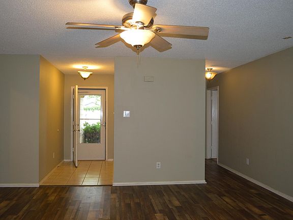 4th image of 9816 George Bush Dr
