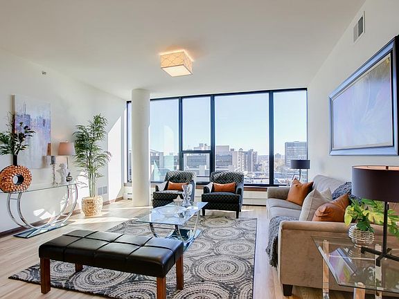 2nd image of 740 Portland Ave #1103