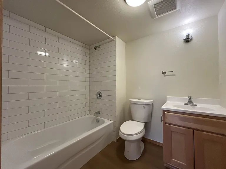 PLF076 — Photo 14