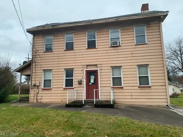 564 S Main St, Niles, OH 44446
