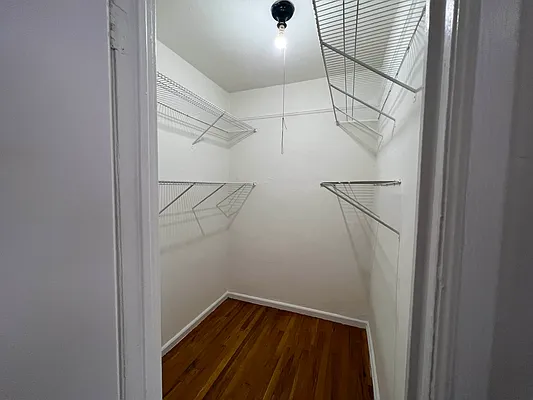 Rented by Bruma Realty LLC | media 7