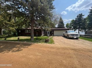 308 W Lake Dr, Lake Norden, SD 57248